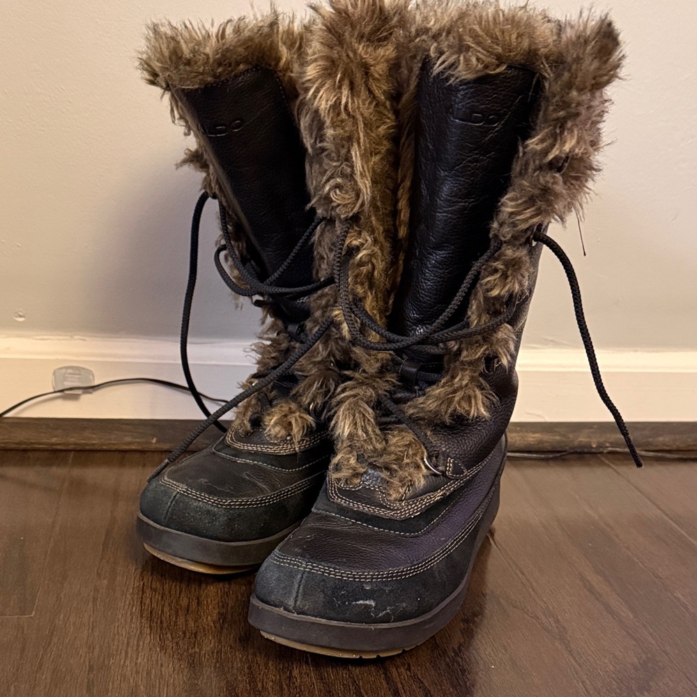 Women's Aldo Black Fur-Lined Winter Boots